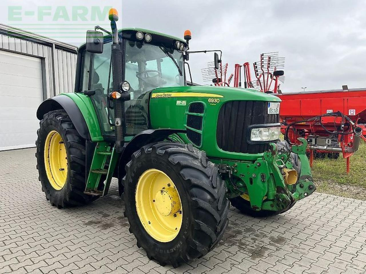 John Deere 6930 premium - Traktor: obrázek 4 John Deere 6930 premium - Traktor: obrázek 4