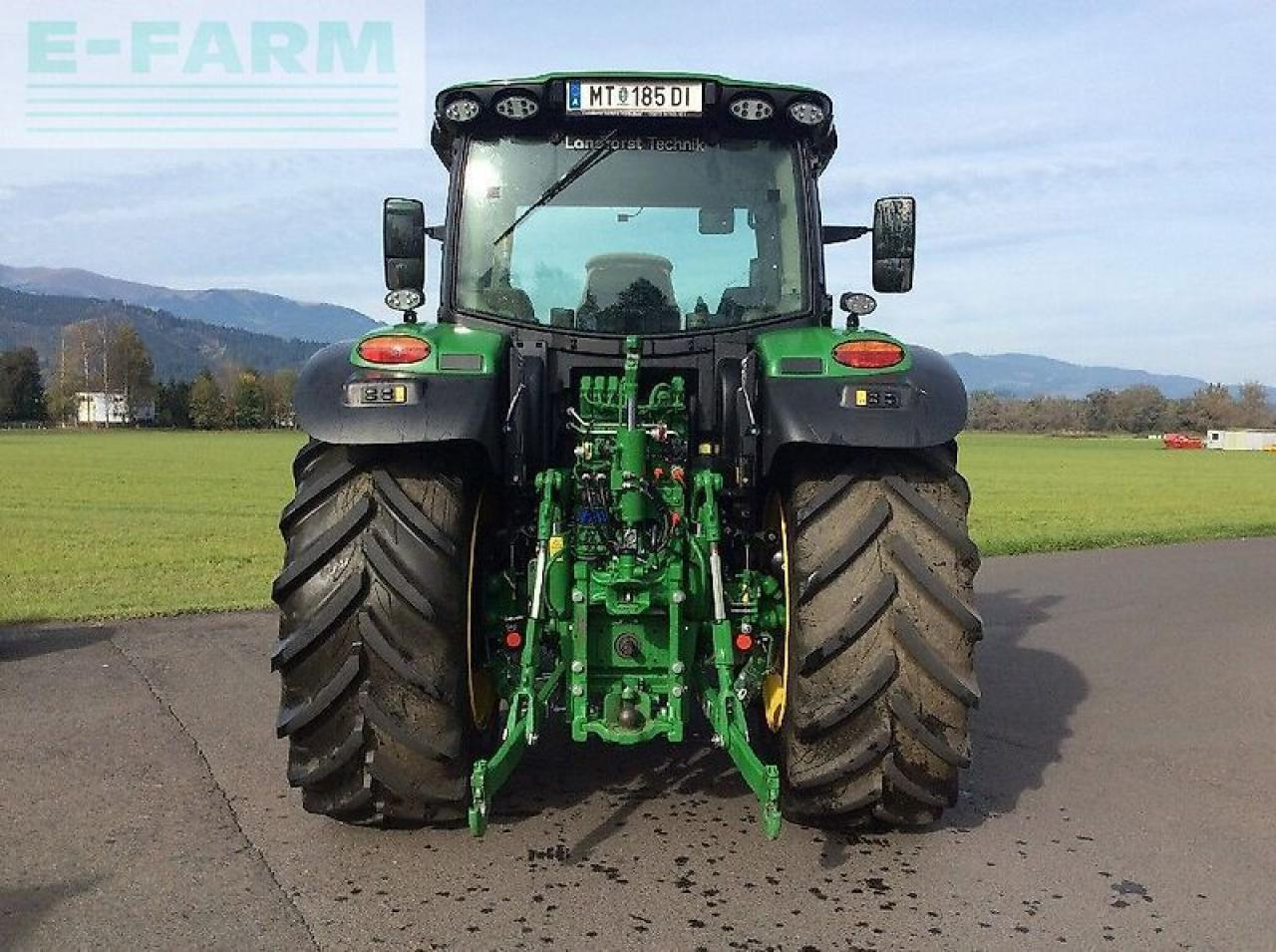Traktor John Deere 6r 150: obrázek 8
