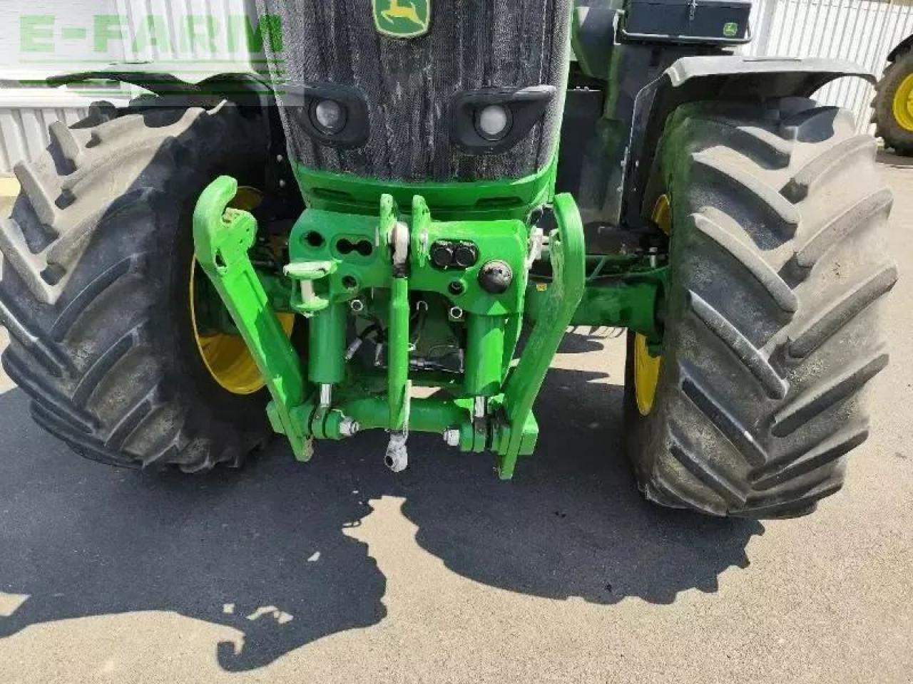 John Deere 6r 175 - Traktor: obrázek 4 John Deere 6r 175 - Traktor: obrázek 4