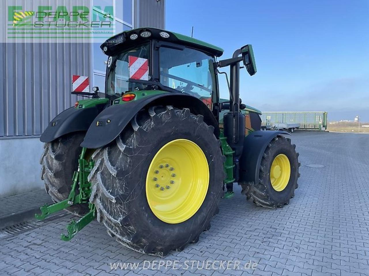 John Deere 6r 175 - Traktor: obrázek 2 John Deere 6r 175 - Traktor: obrázek 2
