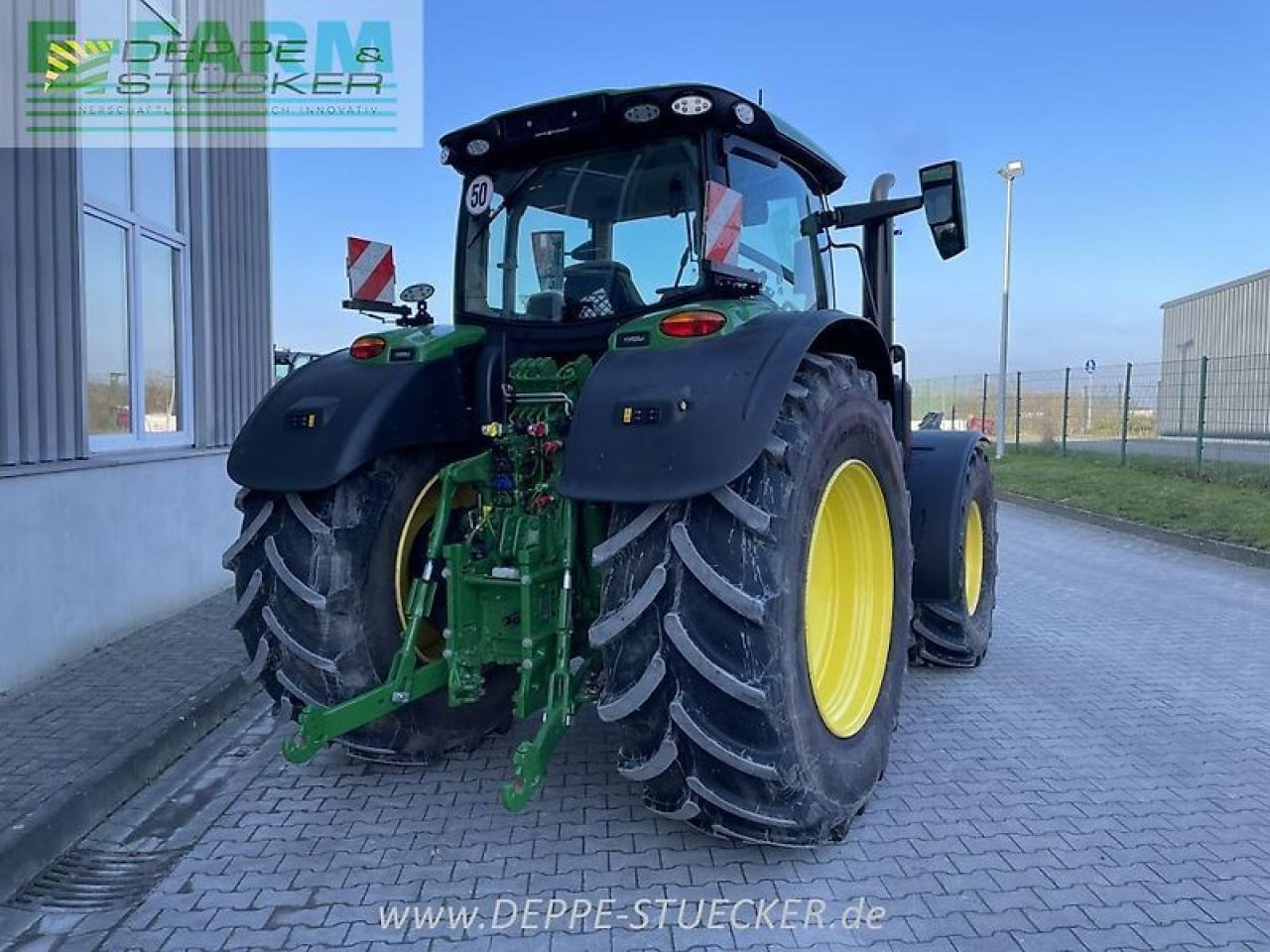 John Deere 6r 175 - Traktor: obrázek 2 John Deere 6r 175 - Traktor: obrázek 2