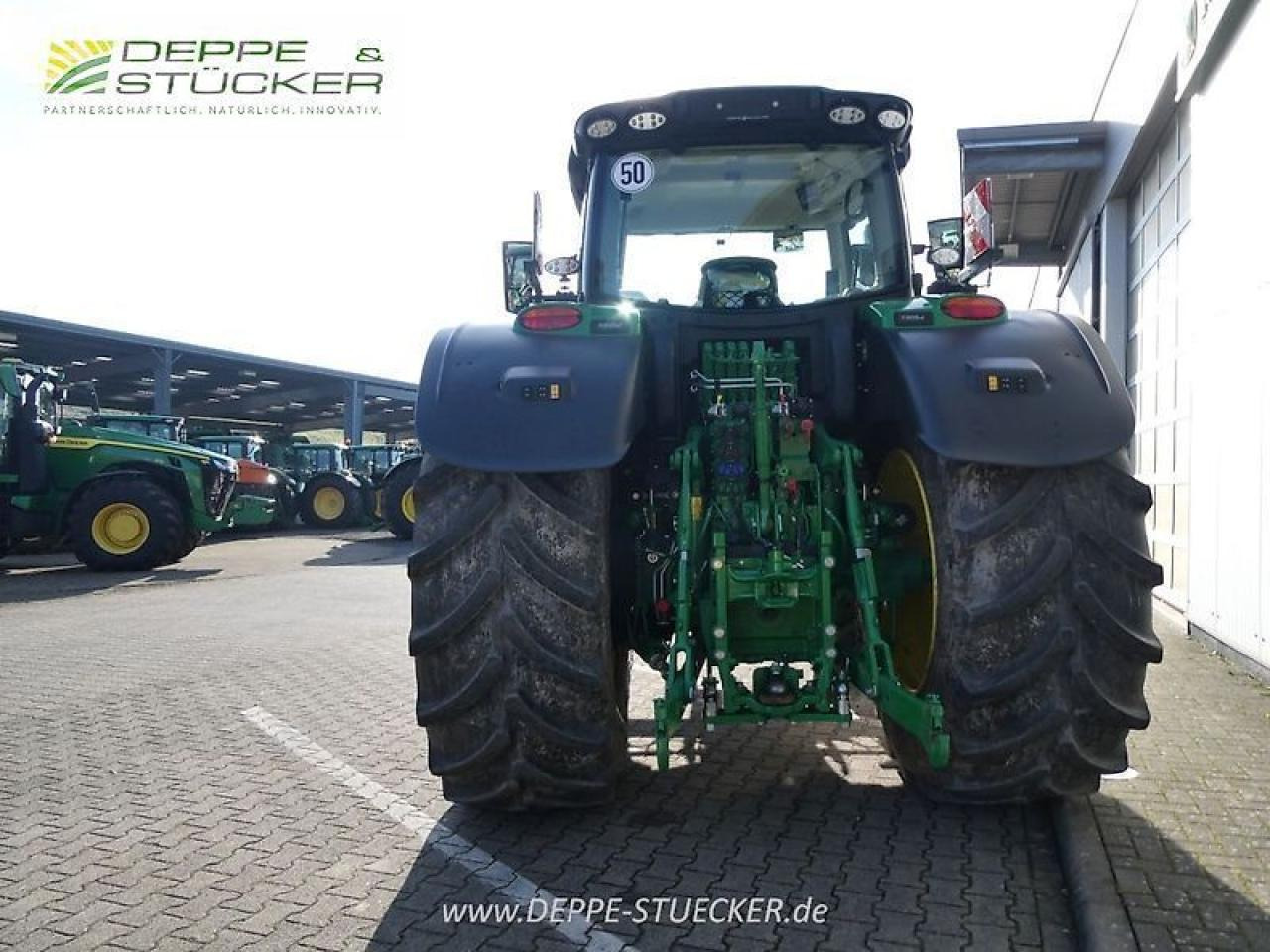 John Deere 6r 175 - Traktor: obrázek 5 John Deere 6r 175 - Traktor: obrázek 5