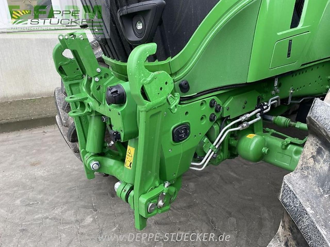 John Deere 6r 175 - Traktor: obrázek 5 John Deere 6r 175 - Traktor: obrázek 5