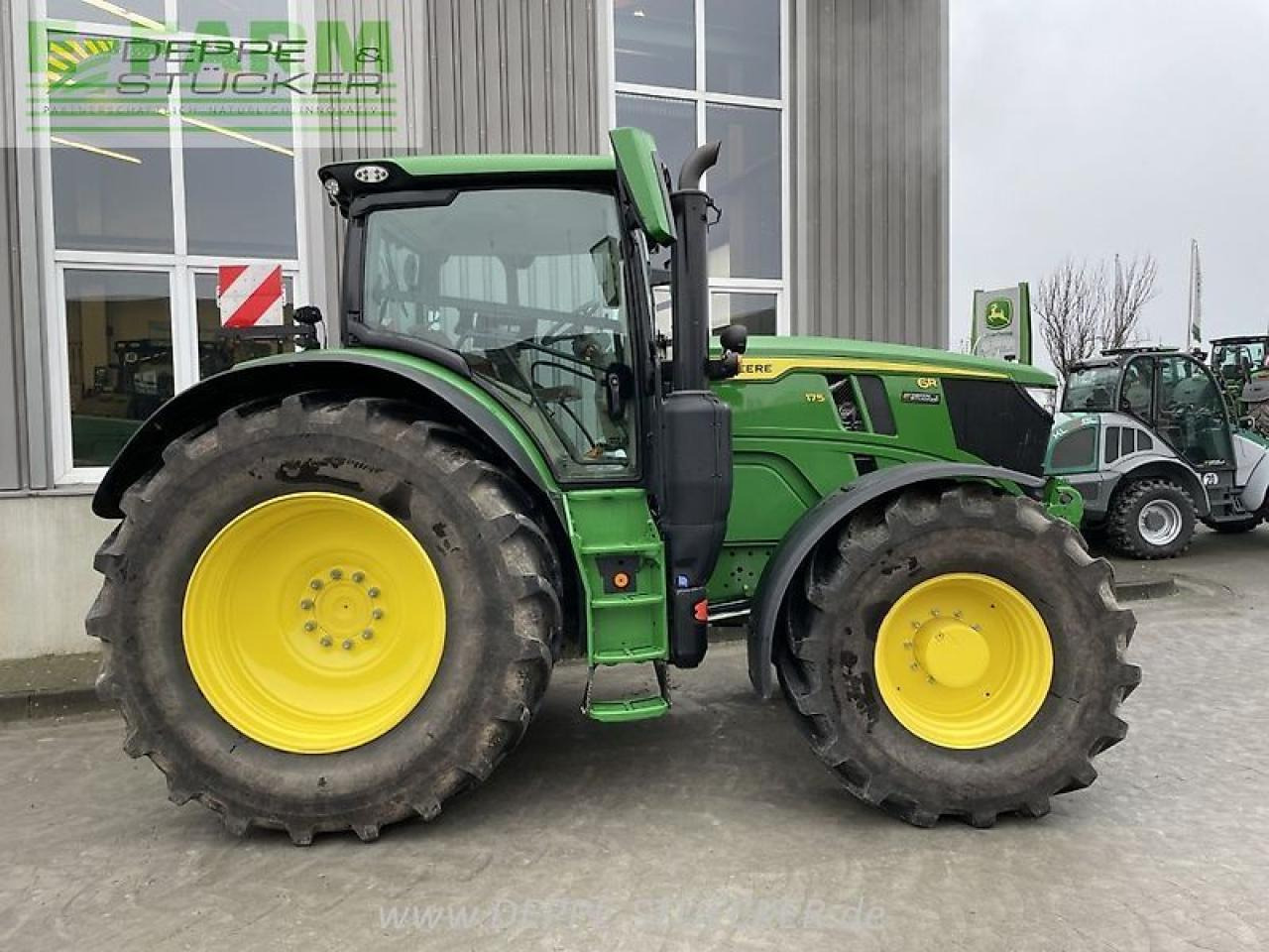 John Deere 6r 175 - Traktor: obrázek 3 John Deere 6r 175 - Traktor: obrázek 3