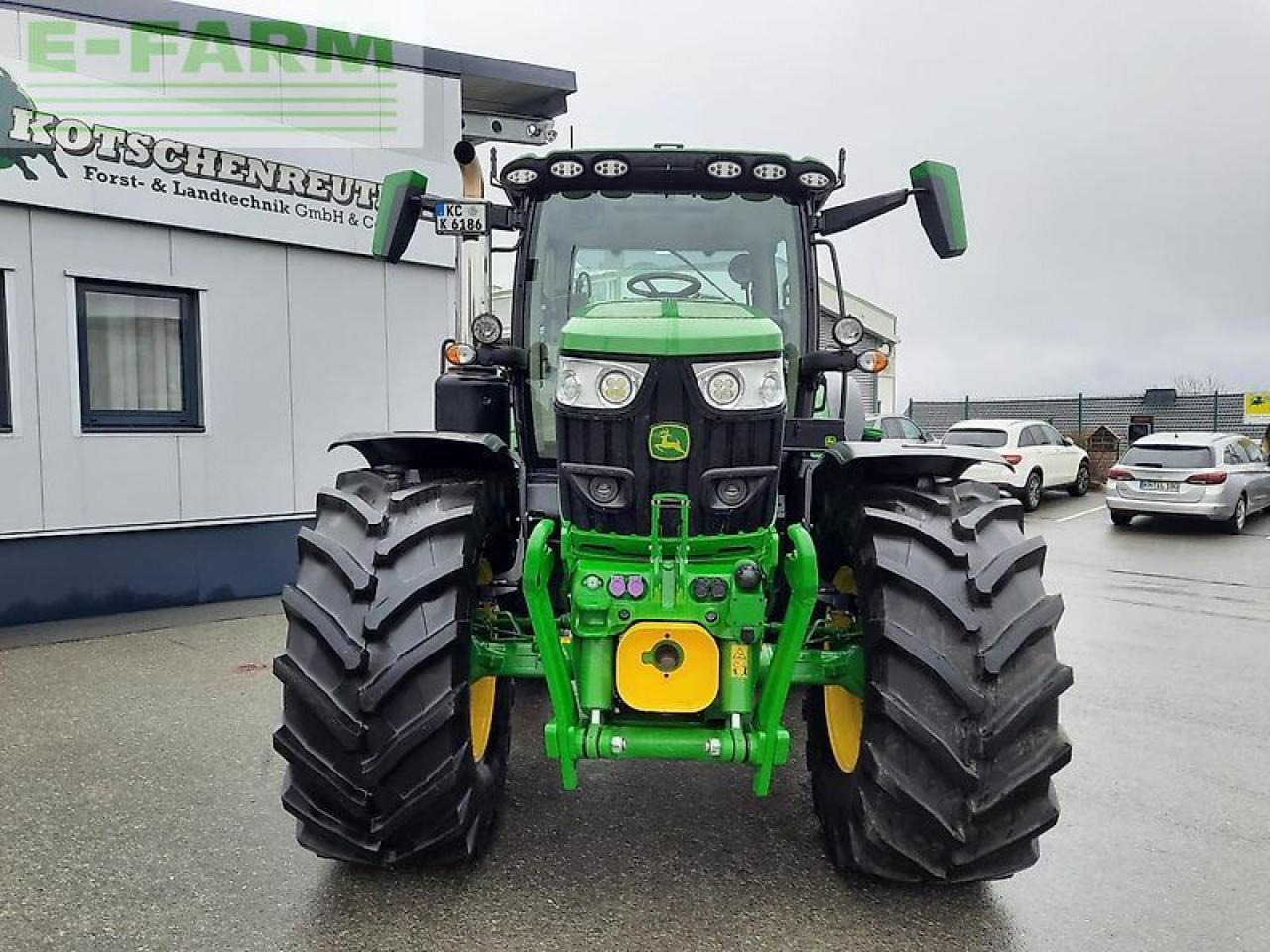 John Deere 6r 185 - Traktor: obrázek 2 John Deere 6r 185 - Traktor: obrázek 2