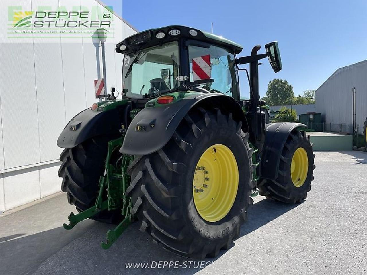 John Deere 6r 195 - Traktor: obrázek 2 John Deere 6r 195 - Traktor: obrázek 2