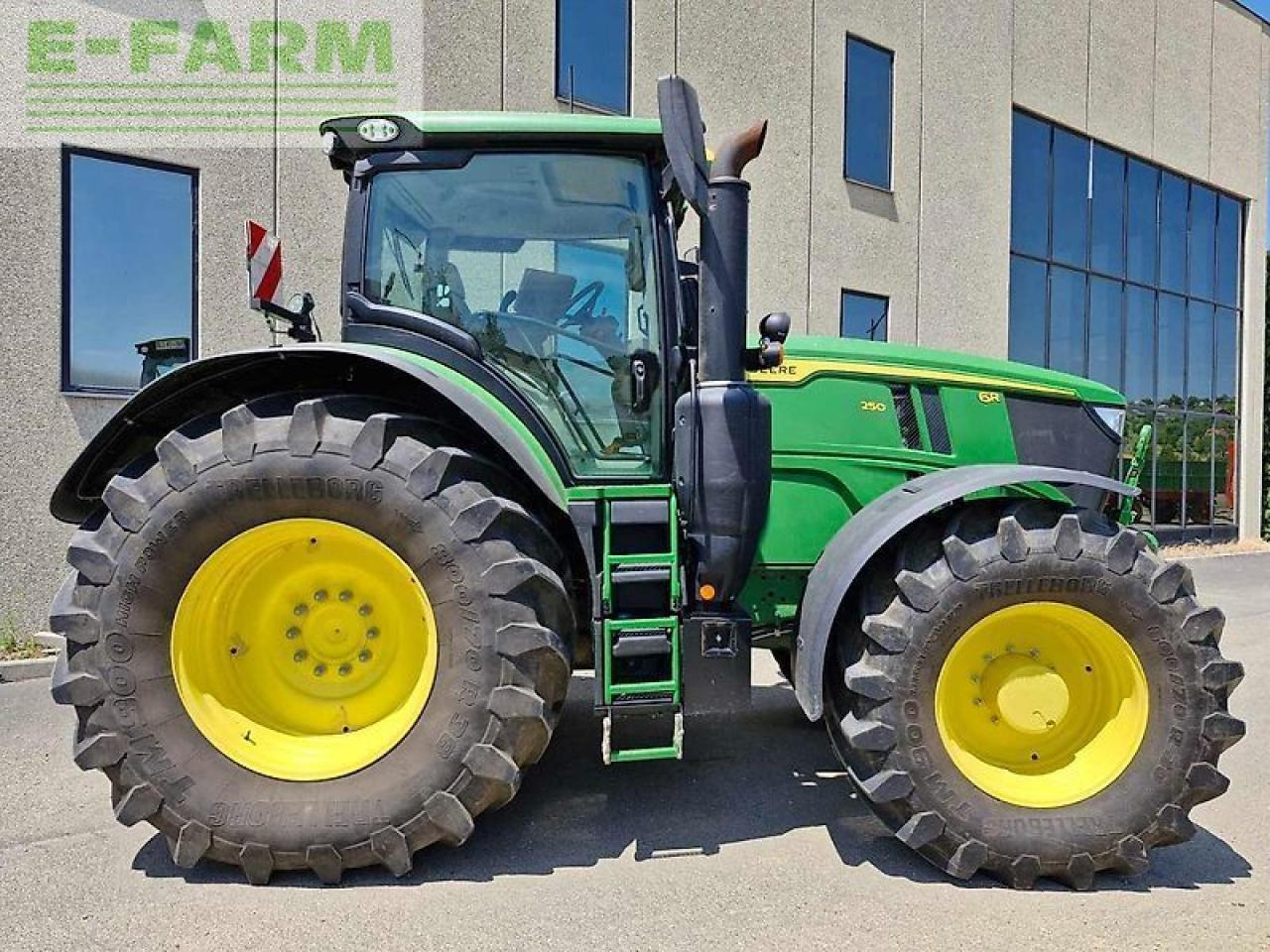 John Deere 6r 250 - Traktor: obrázek 5 John Deere 6r 250 - Traktor: obrázek 5