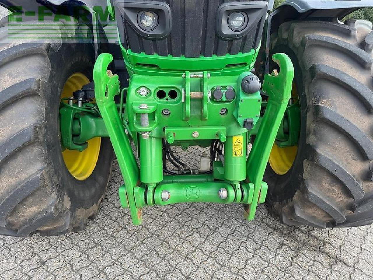 Traktor John Deere 6r 250: obrázek 14