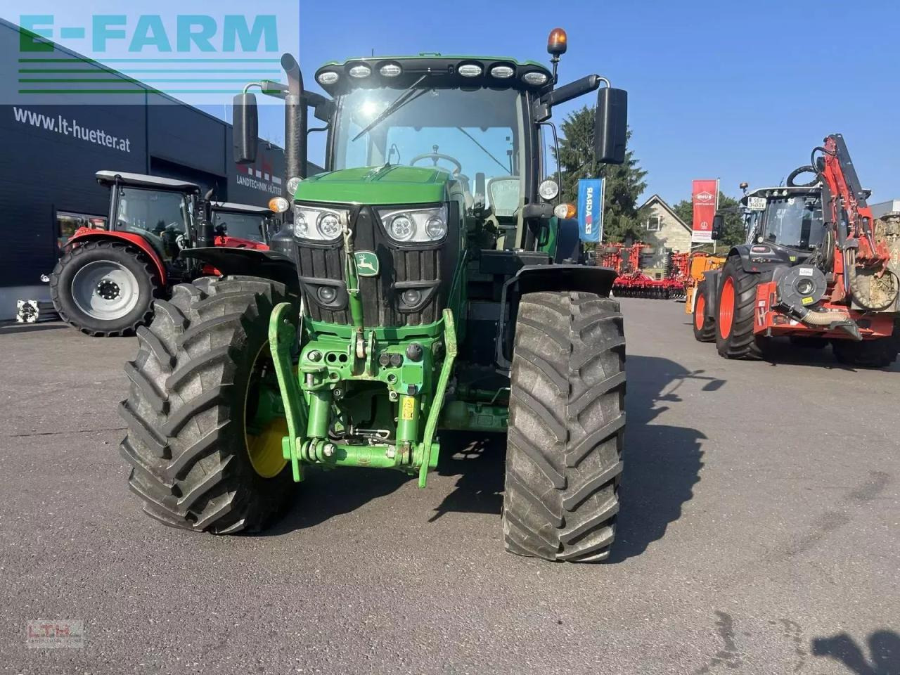 John Deere 6r155 autopowr - Traktor: obrázek 4 John Deere 6r155 autopowr - Traktor: obrázek 4