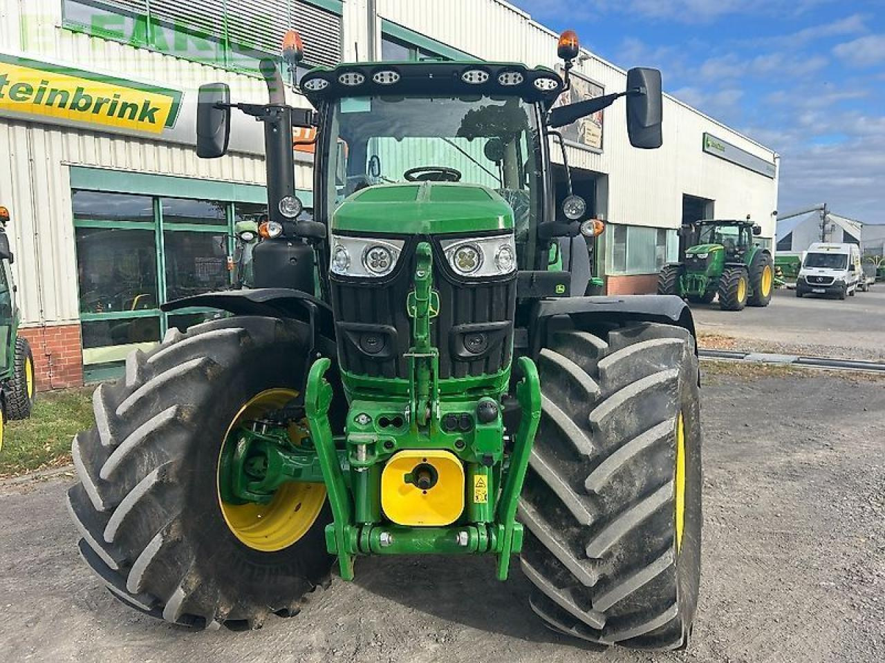 John Deere 6r185 - Traktor: obrázek 2 John Deere 6r185 - Traktor: obrázek 2