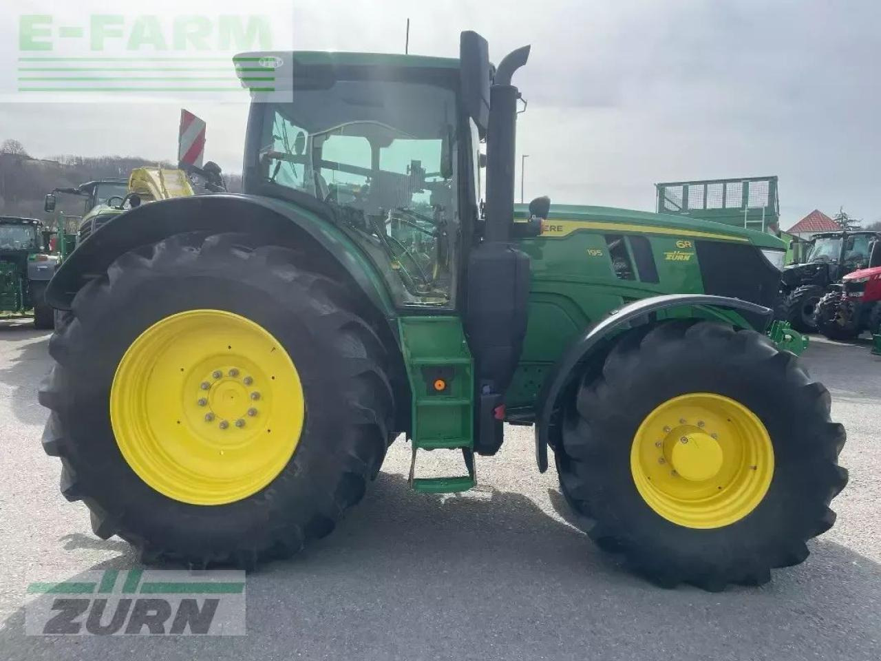 John Deere 6r195 / 6r 195 - Traktor: obrázek 2 John Deere 6r195 / 6r 195 - Traktor: obrázek 2