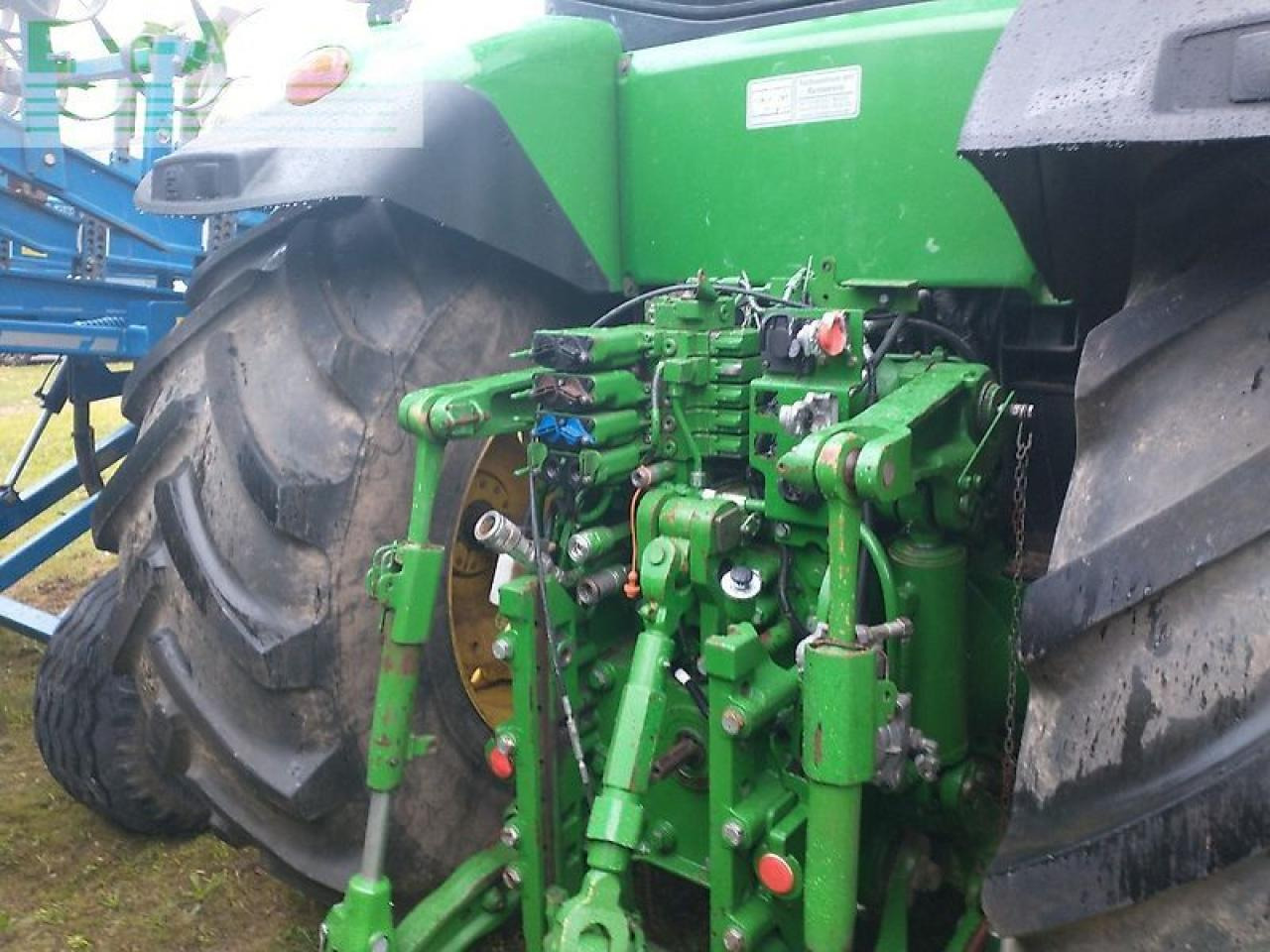 John Deere 7230r - Traktor: obrázek 4 John Deere 7230r - Traktor: obrázek 4