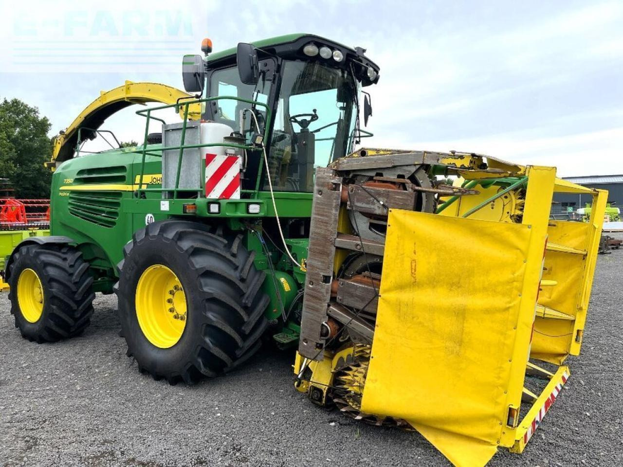 John Deere 7350 prodrive, allrad, 40 km/h, kemper 360, pick - Sklízecí řezačka: obrázek 2 John Deere 7350 prodrive, allrad, 40 km/h, kemper 360, pick - Sklízecí řezačka: obrázek 2