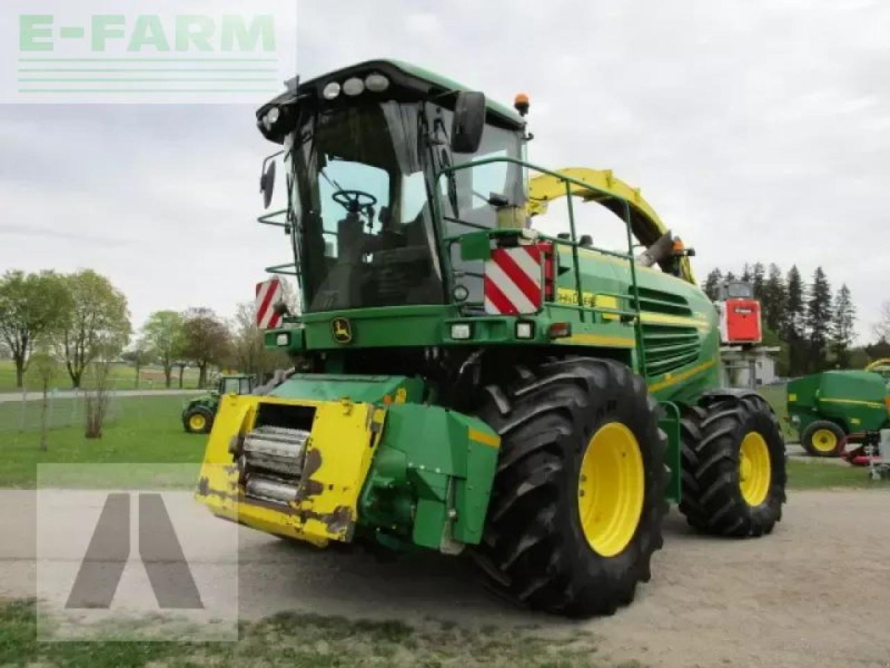 John Deere 7350i - Sklízecí řezačka: obrázek 5 John Deere 7350i - Sklízecí řezačka: obrázek 5