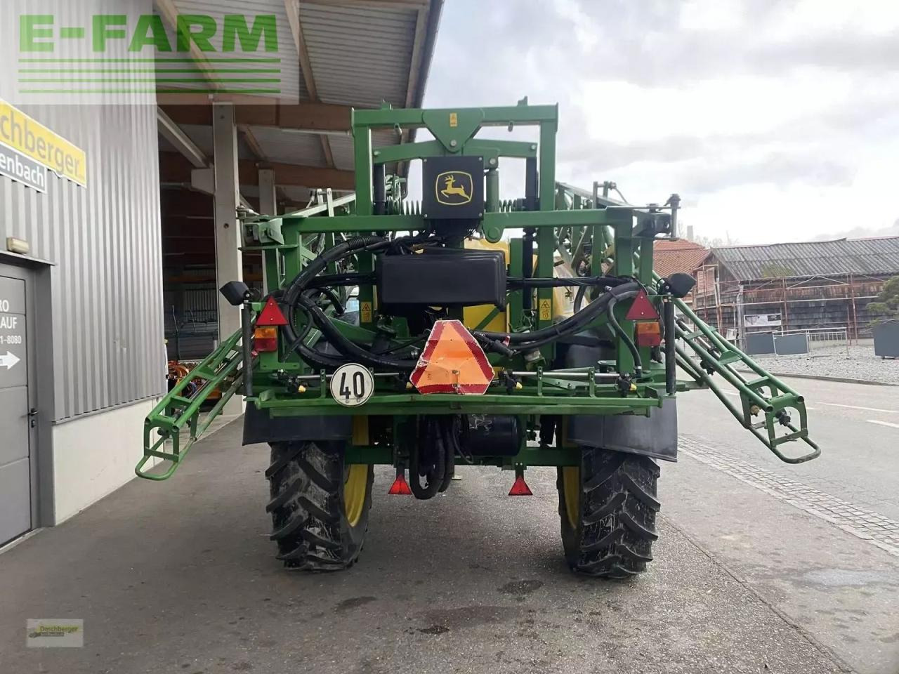 John Deere 740 - 28 m - Tažený postřikovač: obrázek 4 John Deere 740 - 28 m - Tažený postřikovač: obrázek 4