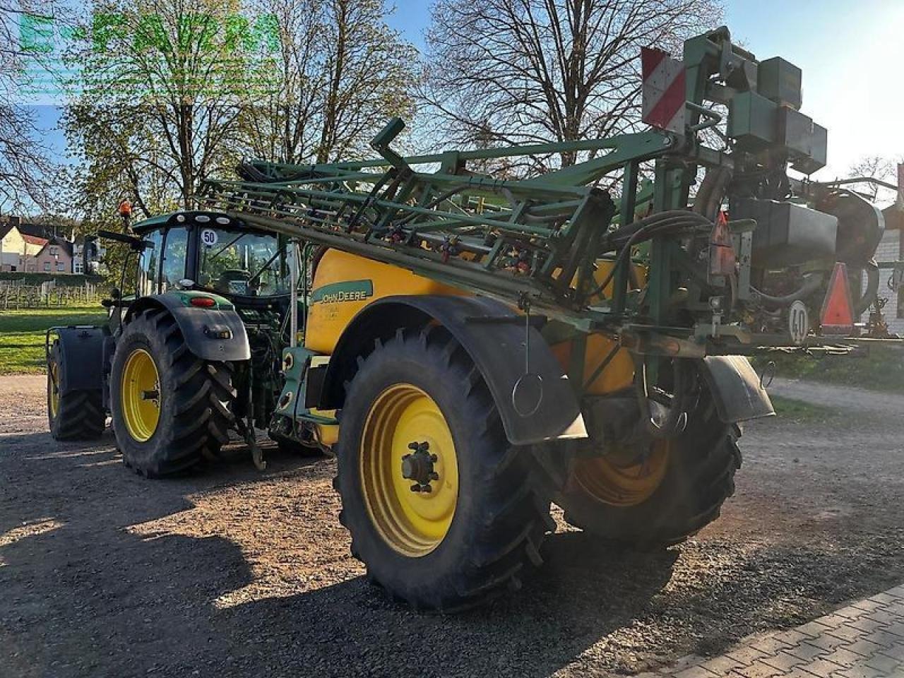 Tažený postřikovač John Deere 740i: obrázek 7