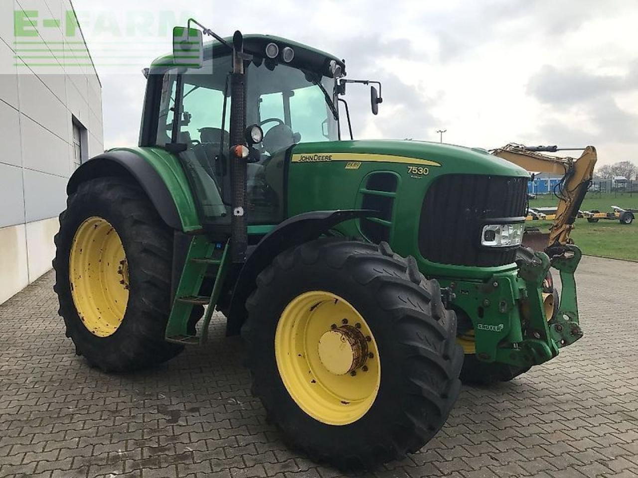 John Deere 7530 - Traktor: obrázek 5 John Deere 7530 - Traktor: obrázek 5