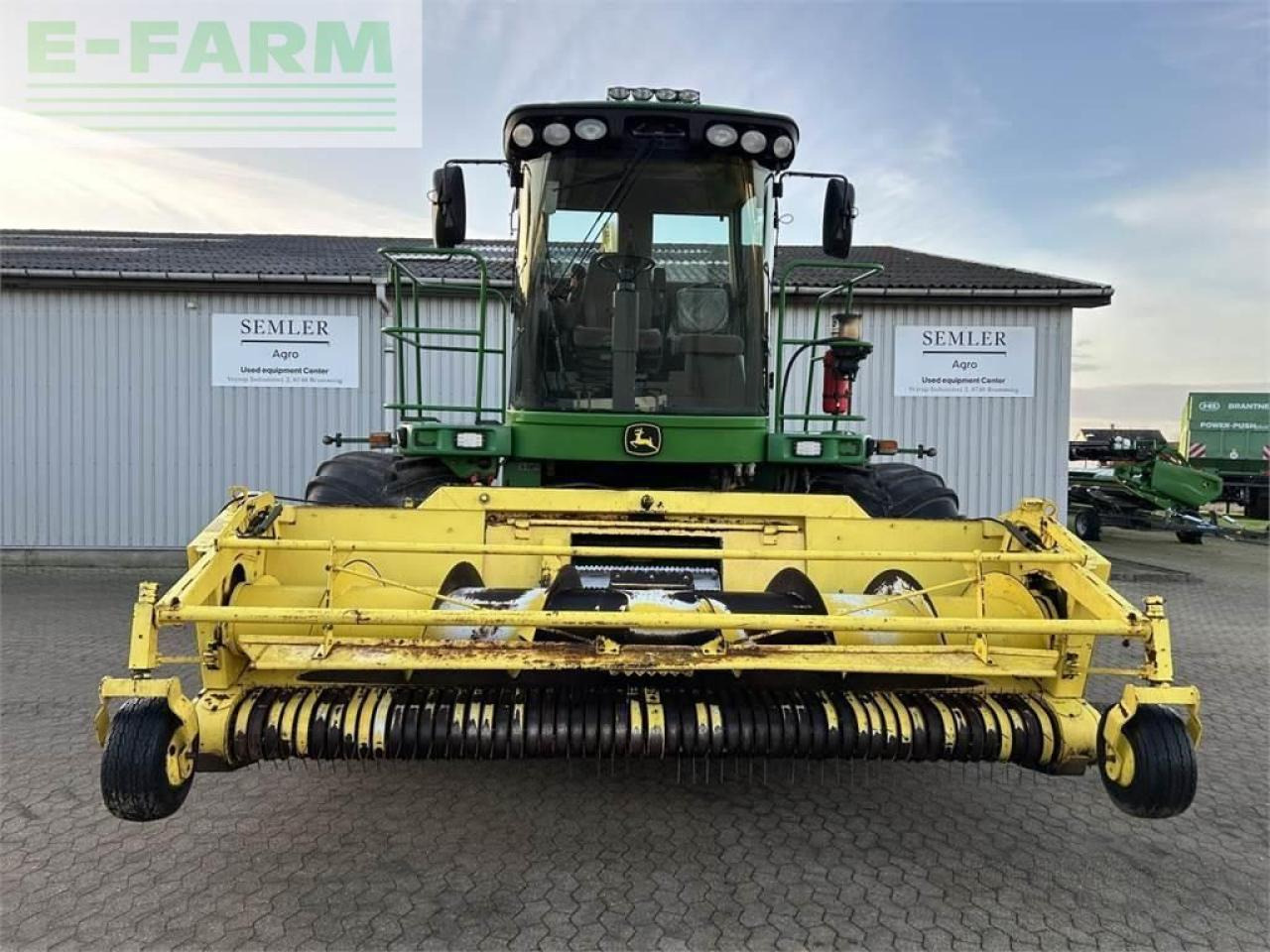 John Deere 7700 - Příslušenství pro sklízecí řezačky: obrázek 2 John Deere 7700 - Příslušenství pro sklízecí řezačky: obrázek 2