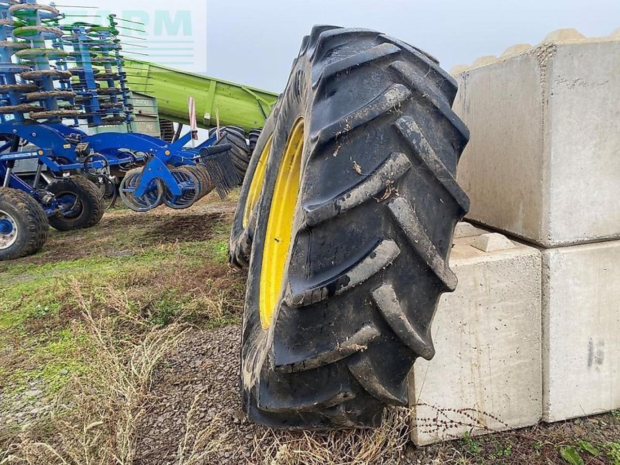 Traktor John Deere 7800: obrázek 39