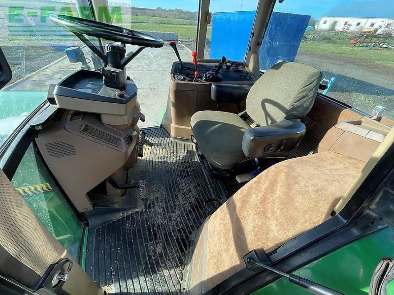 Traktor John Deere 7800: obrázek 22