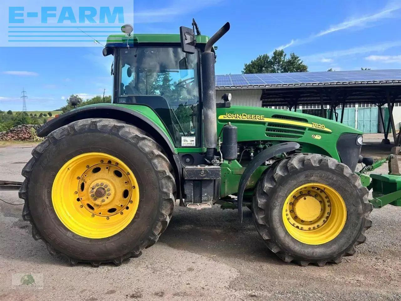 John Deere 7820 - Traktor: obrázek 3 John Deere 7820 - Traktor: obrázek 3