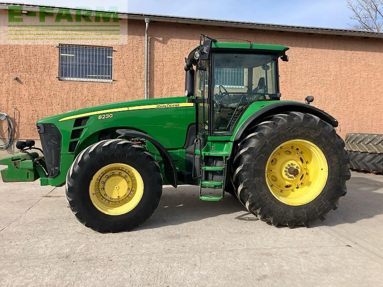 John Deere 8230 ils, powr shift - Traktor: obrázek 2 John Deere 8230 ils, powr shift - Traktor: obrázek 2