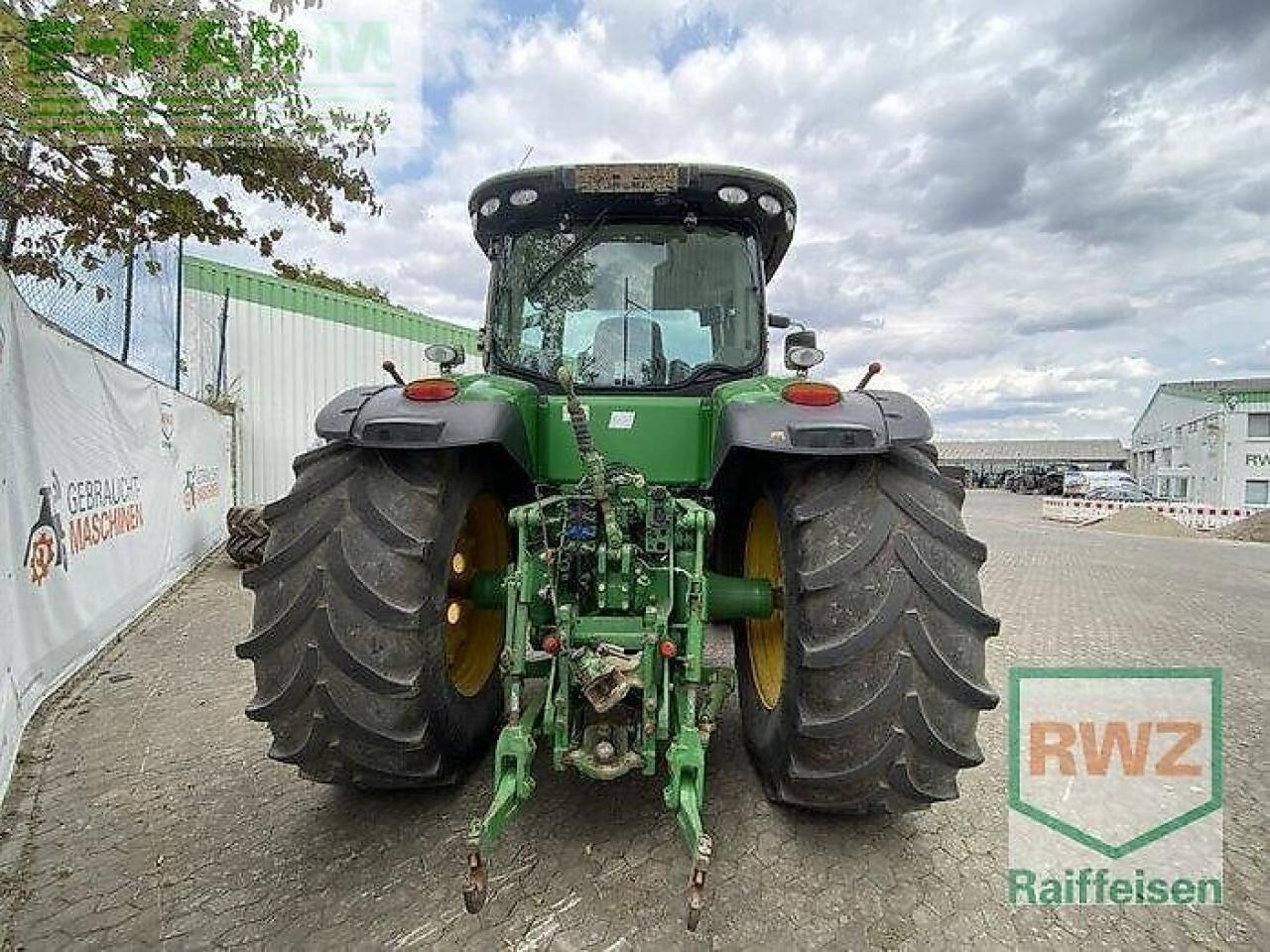 John Deere 8245r - Traktor: obrázek 5 John Deere 8245r - Traktor: obrázek 5