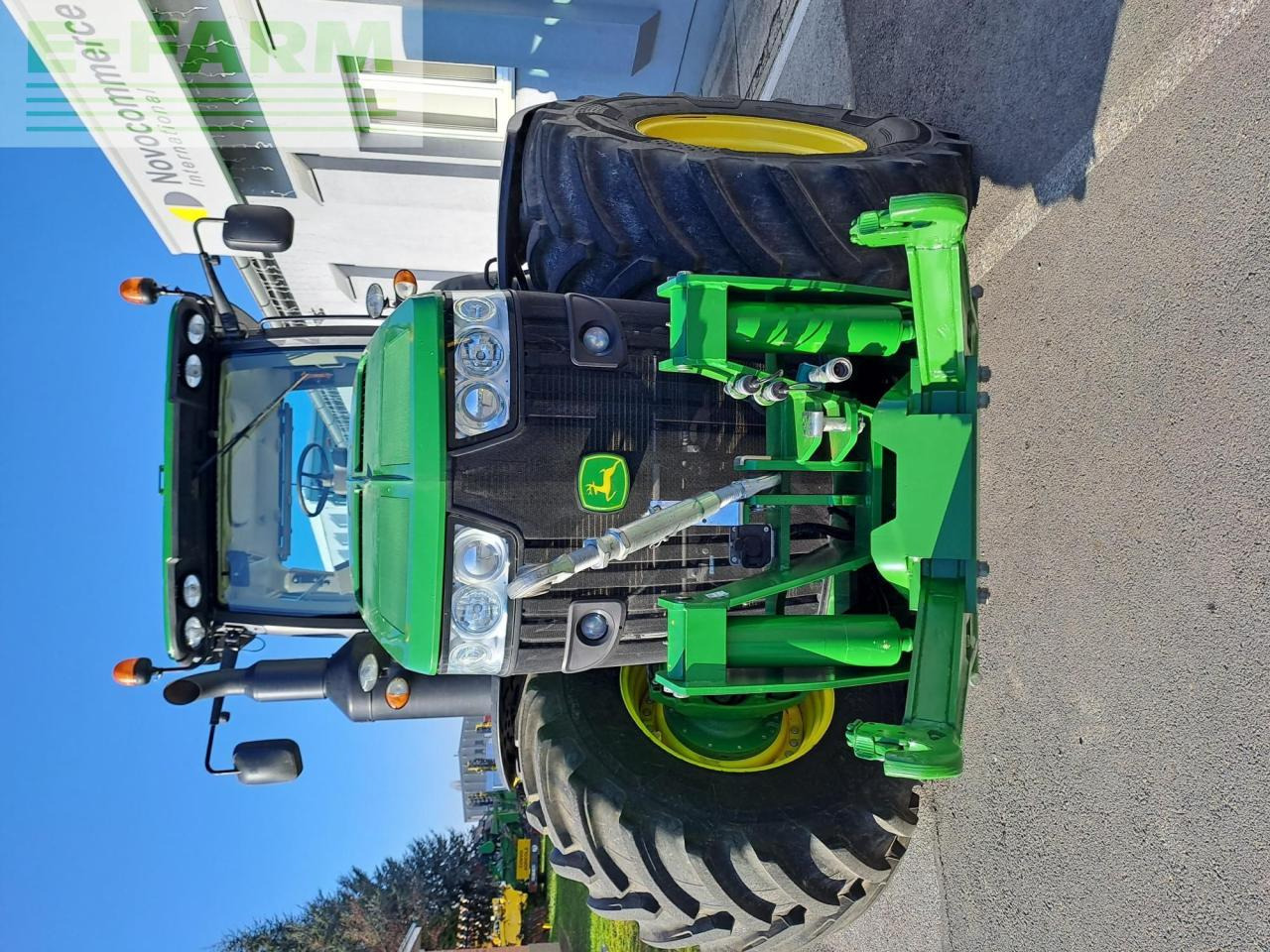 John Deere 8295R - Traktor: obrázek 2 John Deere 8295R - Traktor: obrázek 2