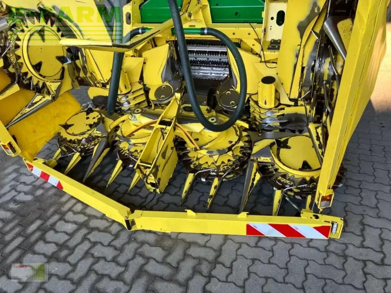 John Deere 8300i - Sklízecí řezačka: obrázek 3 John Deere 8300i - Sklízecí řezačka: obrázek 3