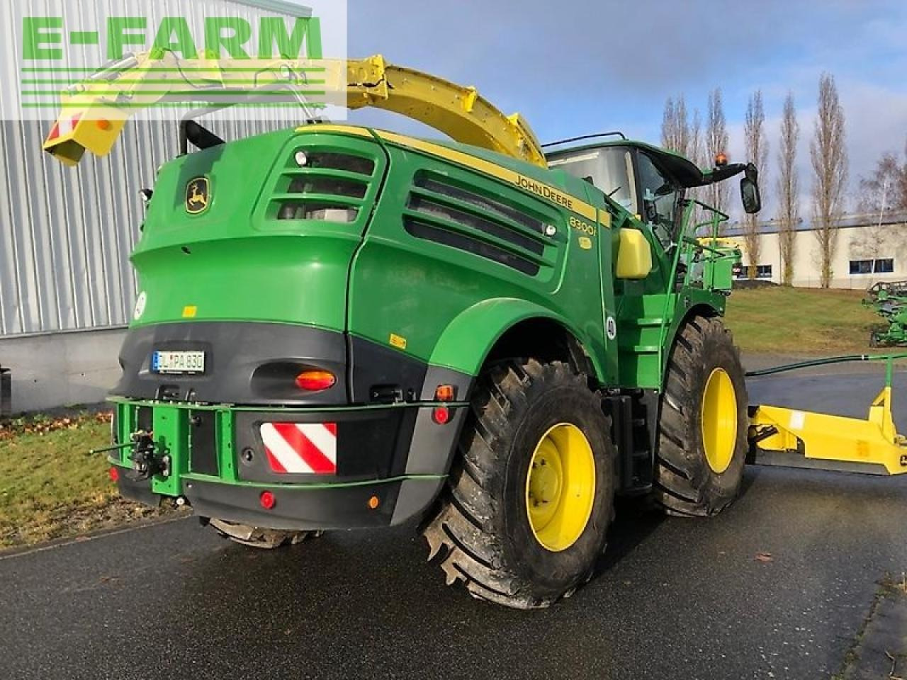 John Deere 8300i mit kemper 360plus & pu 639 - Sklízecí řezačka: obrázek 3 John Deere 8300i mit kemper 360plus & pu 639 - Sklízecí řezačka: obrázek 3
