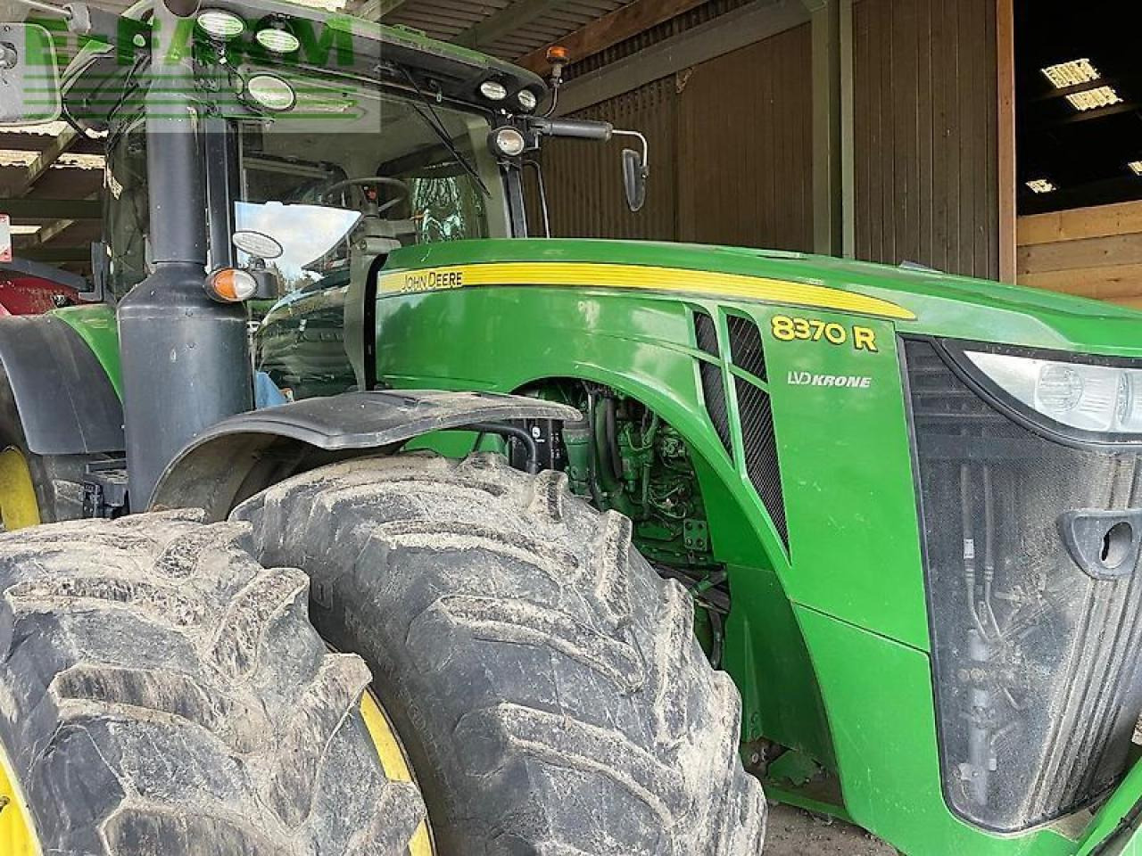 John Deere 8370 r - Traktor: obrázek 2 John Deere 8370 r - Traktor: obrázek 2