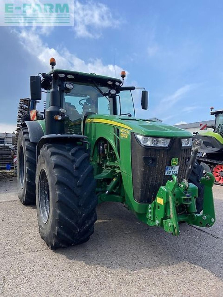 John Deere 8370 r - Traktor: obrázek 1 John Deere 8370 r - Traktor: obrázek 1
