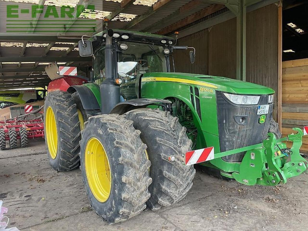 John Deere 8370 r - Traktor: obrázek 1 John Deere 8370 r - Traktor: obrázek 1