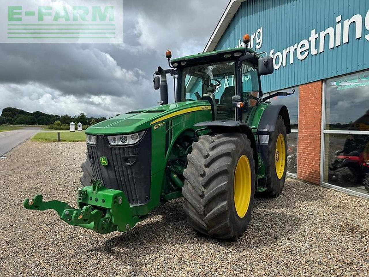 John Deere 8370r - Traktor: obrázek 1 John Deere 8370r - Traktor: obrázek 1