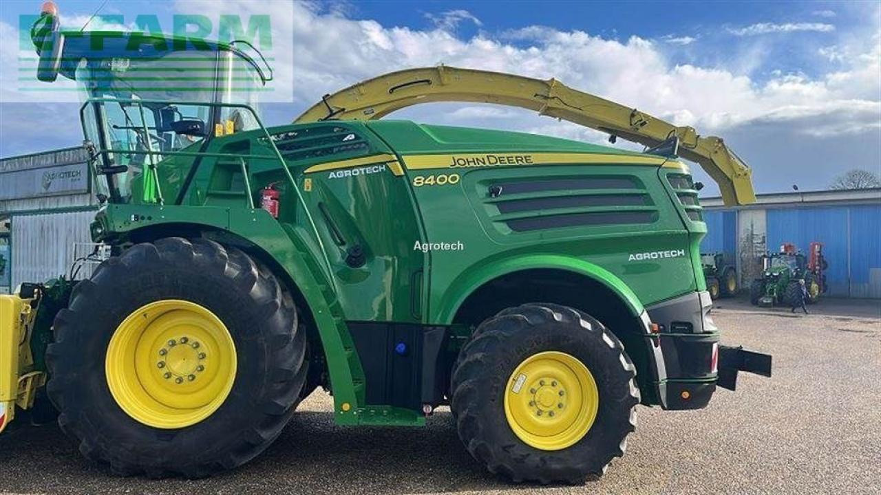 John Deere 8400 - Sklízecí řezačka: obrázek 5 John Deere 8400 - Sklízecí řezačka: obrázek 5