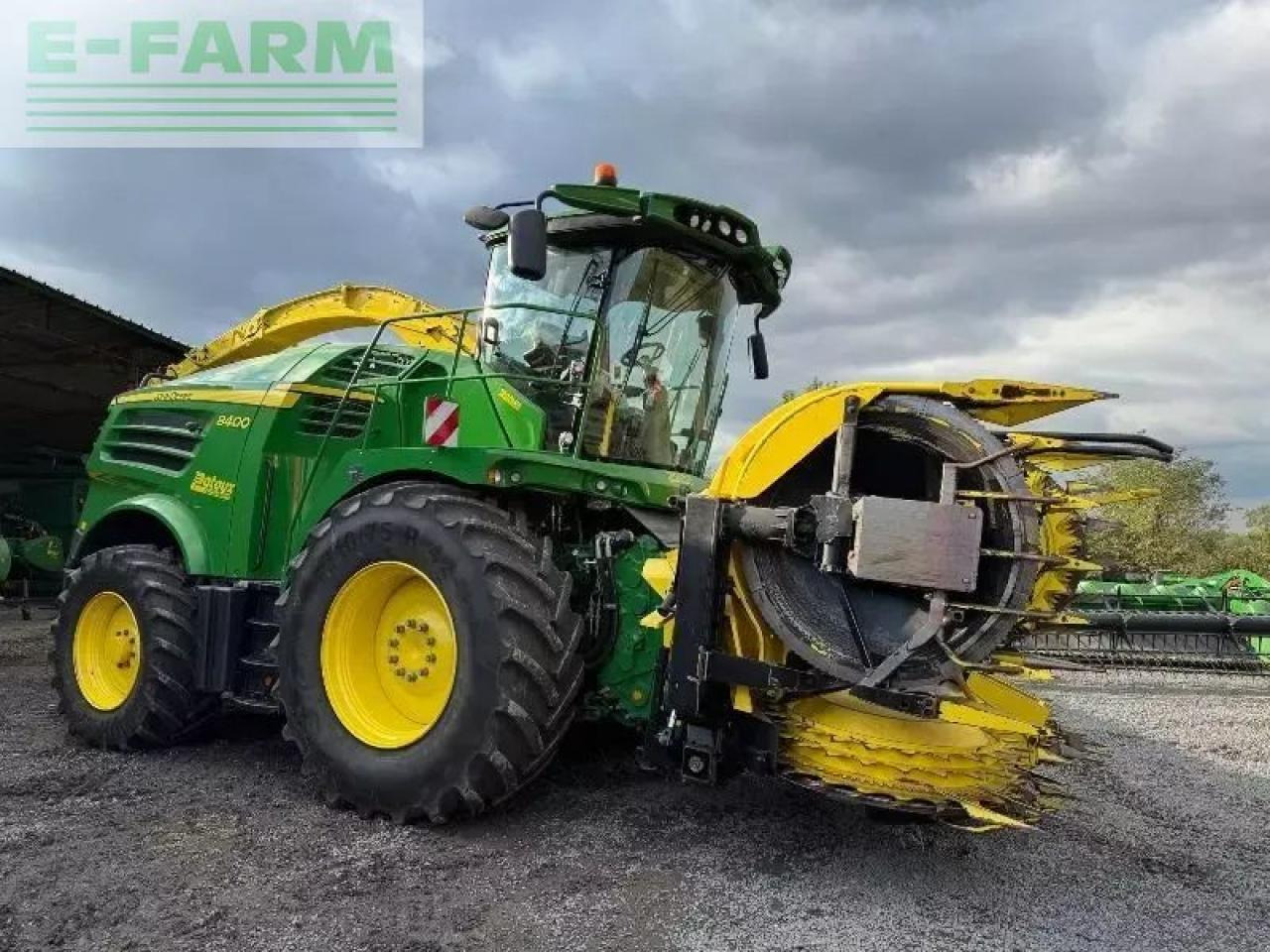 John Deere 8400 - Sklízecí řezačka: obrázek 3 John Deere 8400 - Sklízecí řezačka: obrázek 3