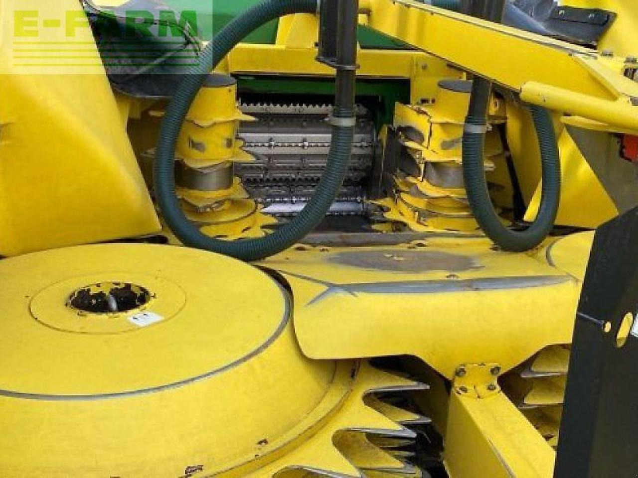 Sklízecí řezačka John Deere 8400i stalkbuster: obrázek 19