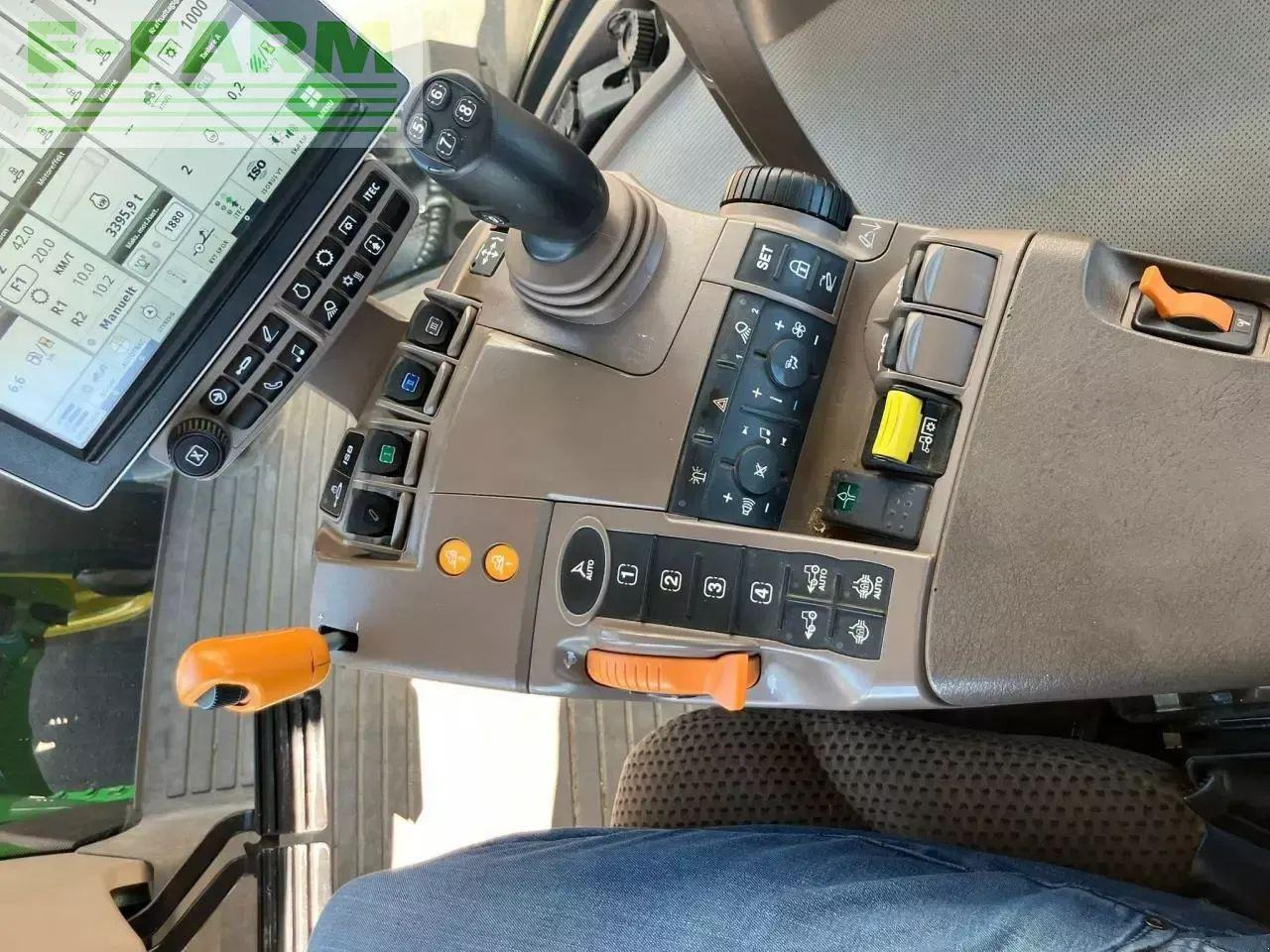 John Deere 8400r - Traktor: obrázek 4 John Deere 8400r - Traktor: obrázek 4