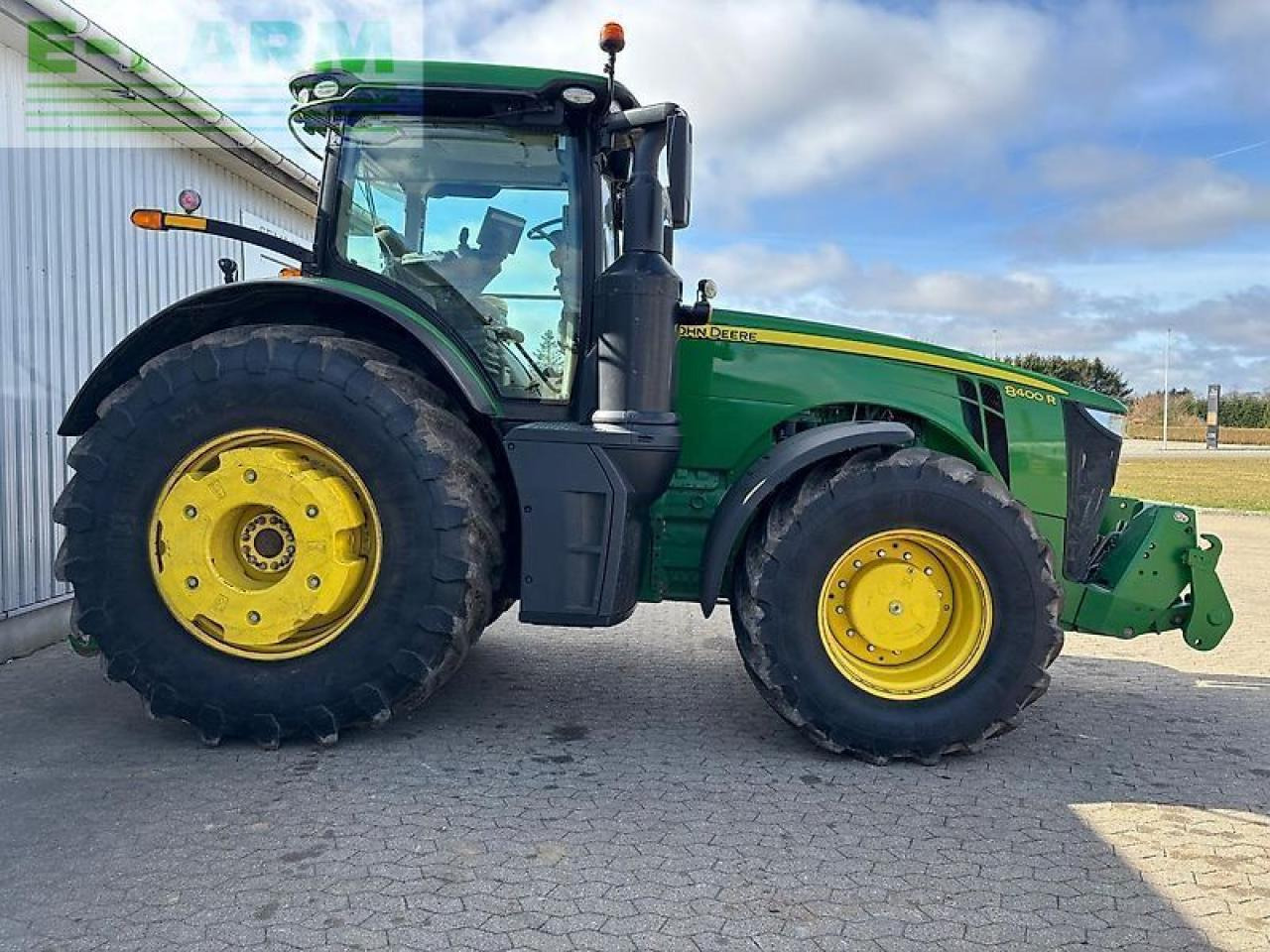 John Deere 8400r - Traktor: obrázek 2 John Deere 8400r - Traktor: obrázek 2