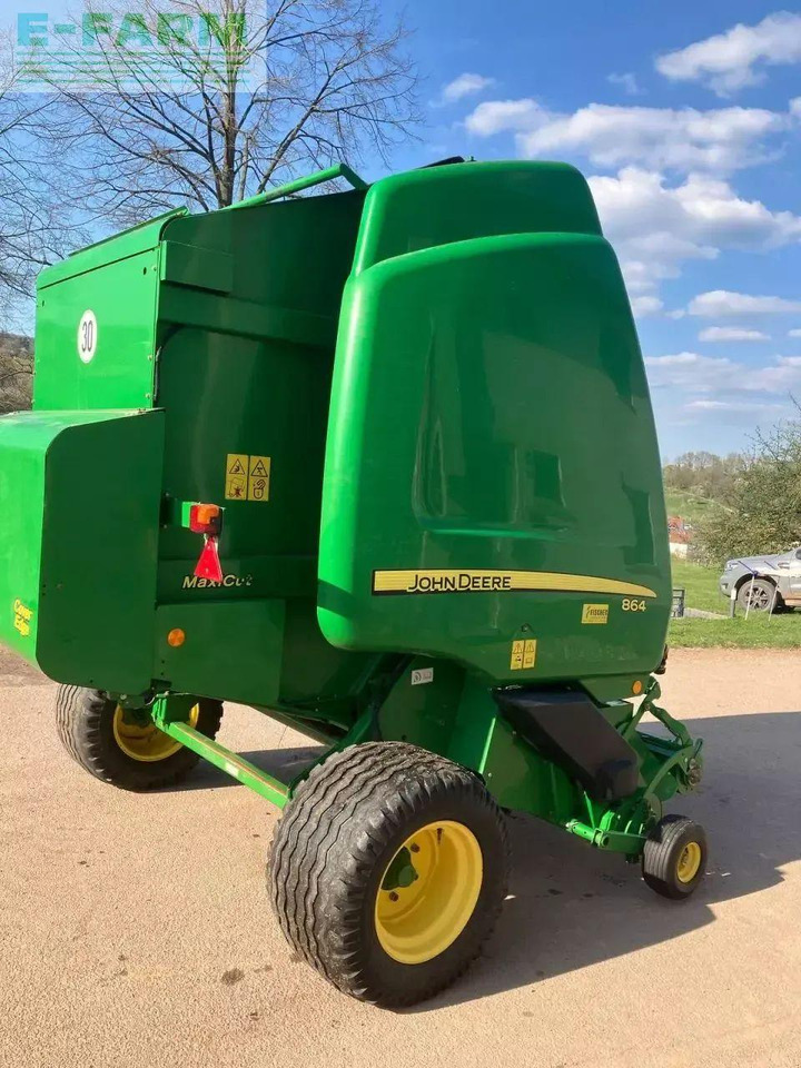 John Deere 864 - Lis na hranaté balíky: obrázek 3 John Deere 864 - Lis na hranaté balíky: obrázek 3