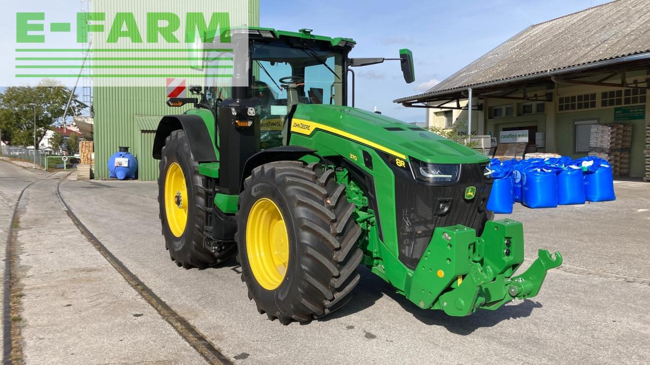 John Deere 8R370 - Traktor: obrázek 4 John Deere 8R370 - Traktor: obrázek 4