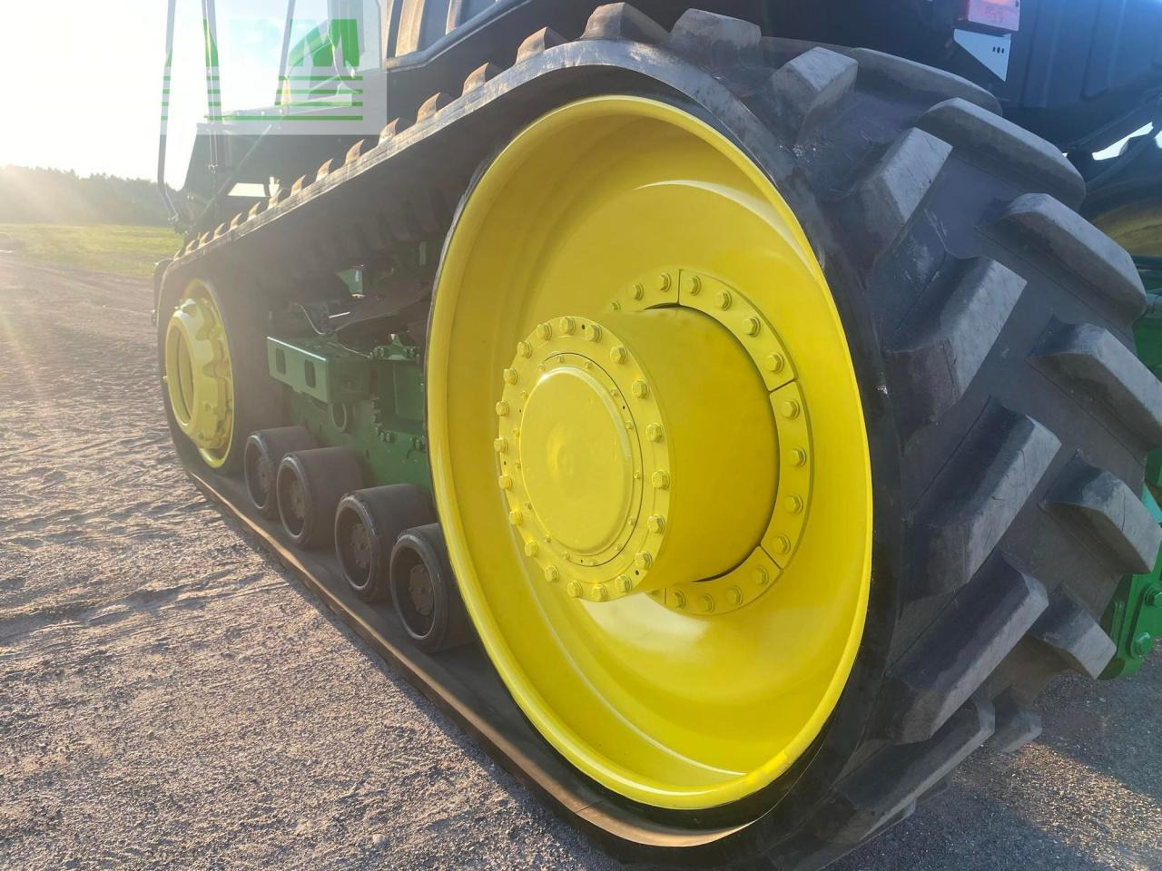 John Deere 9530T - Traktor: obrázek 3 John Deere 9530T - Traktor: obrázek 3