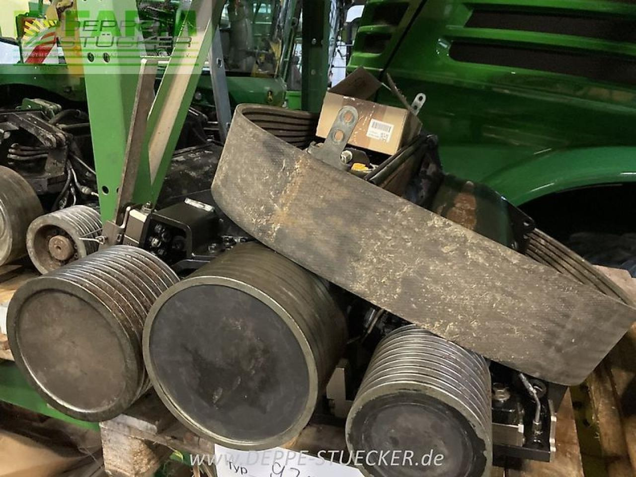 John Deere 9700i - Sklízecí řezačka: obrázek 2 John Deere 9700i - Sklízecí řezačka: obrázek 2