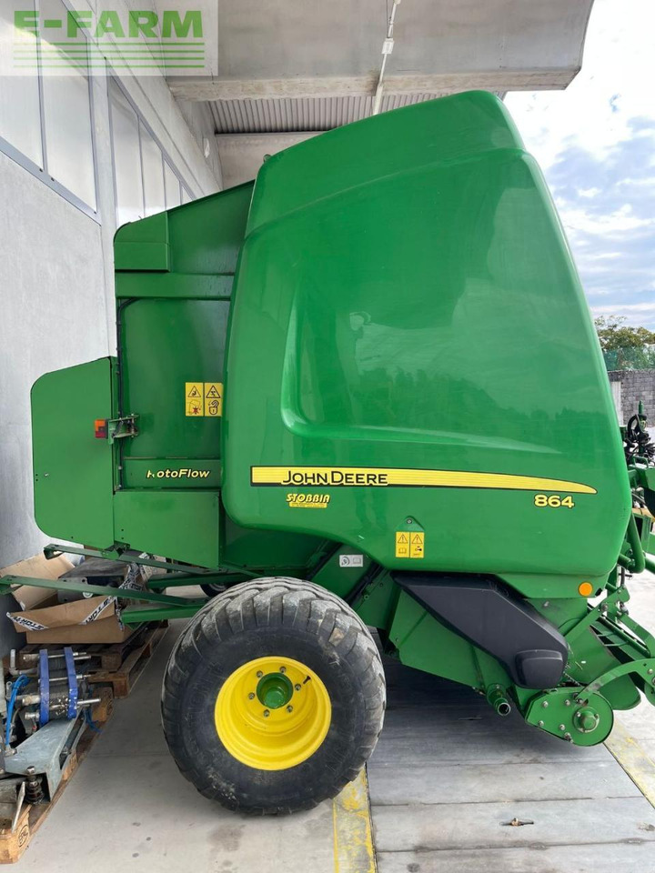 John Deere - Lis na hranaté balíky: obrázek 2 John Deere - Lis na hranaté balíky: obrázek 2