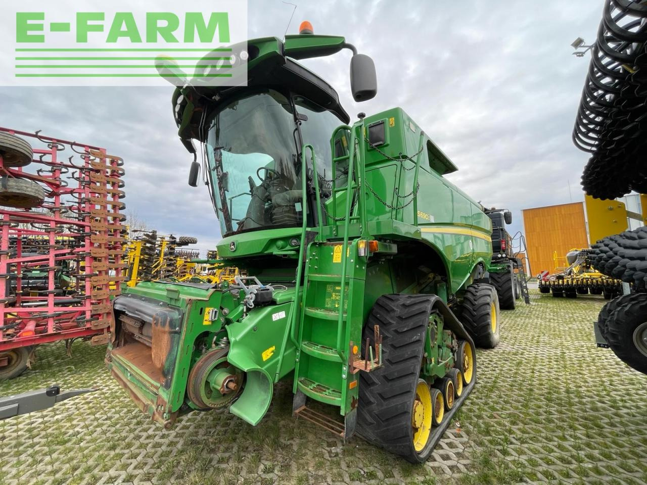 John Deere S690i - Sklízecí mlátička: obrázek 2 John Deere S690i - Sklízecí mlátička: obrázek 2