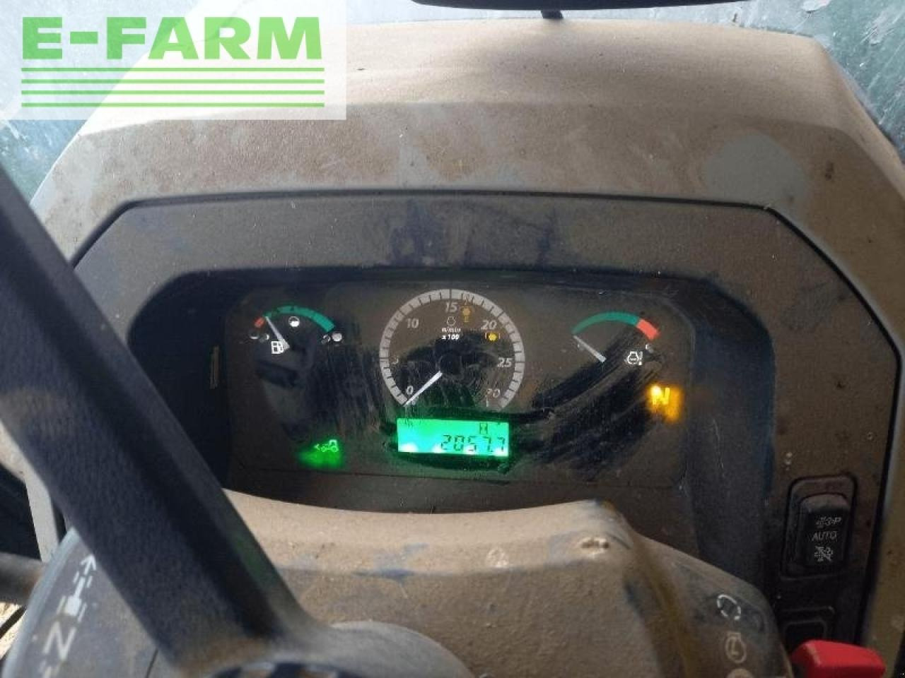 Traktor John Deere marque john deere: obrázek 9