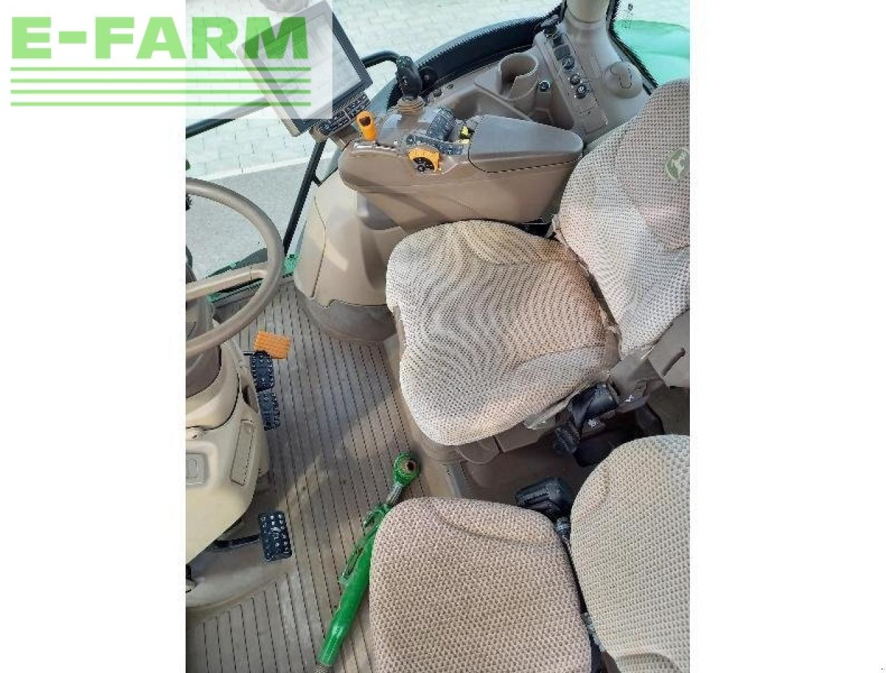 Traktor John Deere marque john deere,: obrázek 7