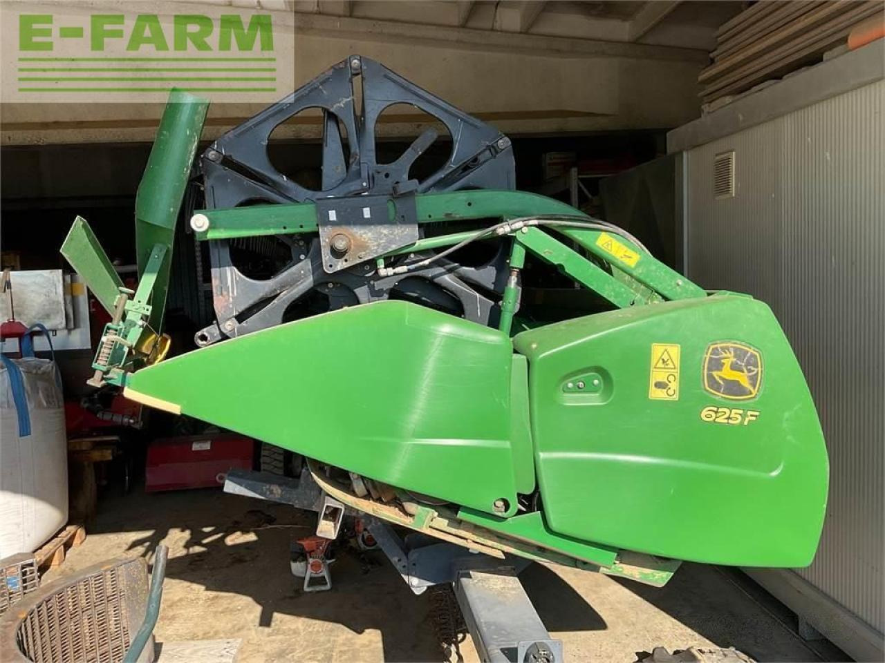 John Deere mietitrebbia s 560 - Sklízecí mlátička: obrázek 2 John Deere mietitrebbia s 560 - Sklízecí mlátička: obrázek 2