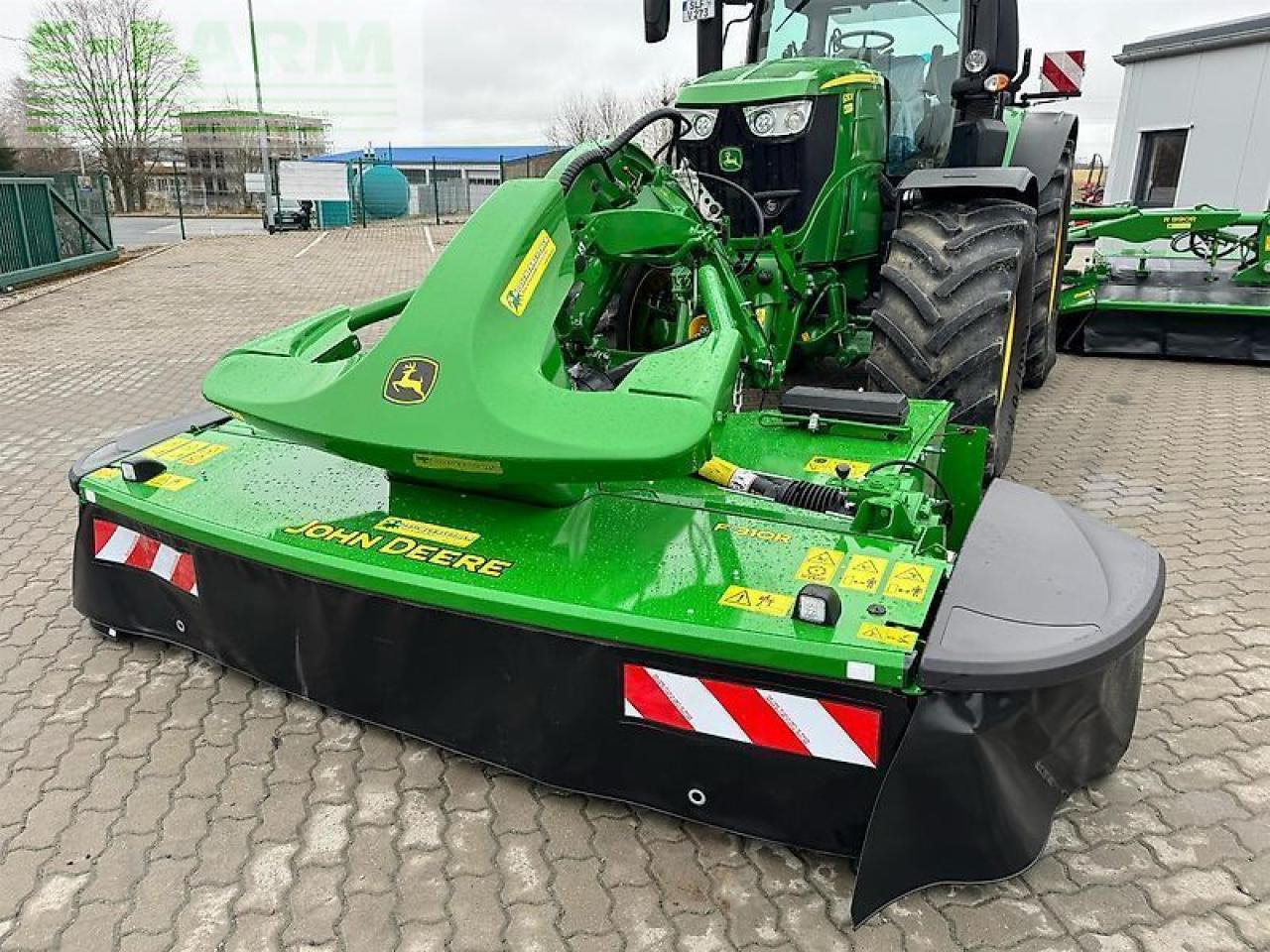 John Deere r990r + f310r - Žací stroj: obrázek 2 John Deere r990r + f310r - Žací stroj: obrázek 2