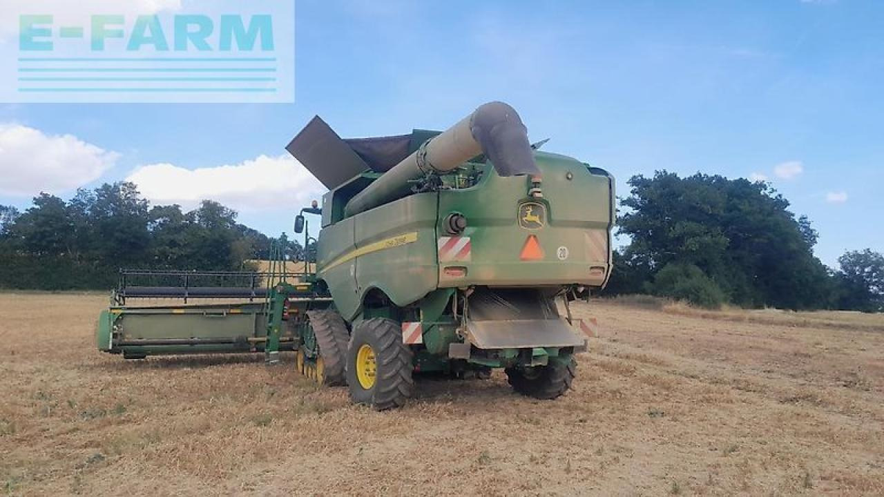 John Deere s680i raupe - Sklízecí mlátička: obrázek 2 John Deere s680i raupe - Sklízecí mlátička: obrázek 2